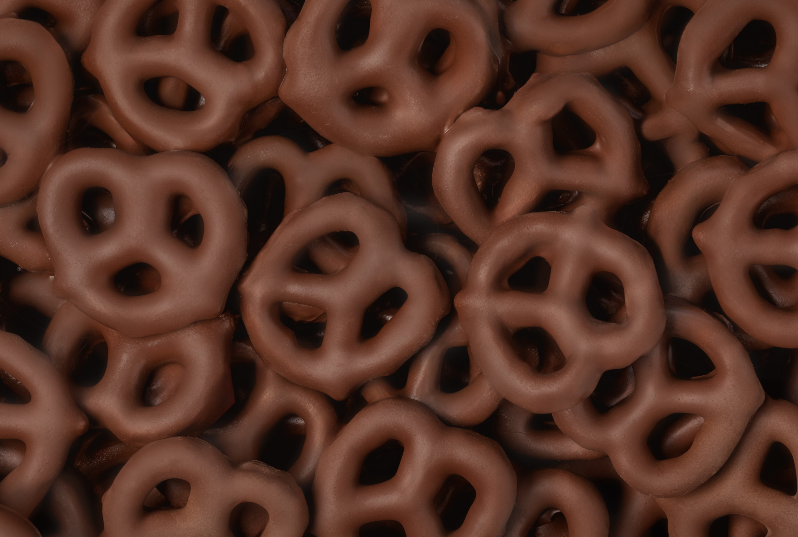 Dark Chocolate Covered Pretzels N8